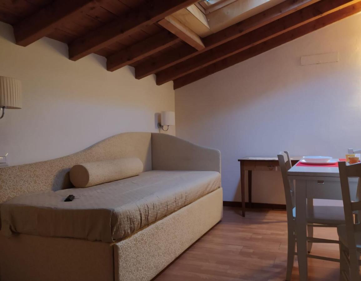مبيت وإفطار بريشا Cascina Volta المظهر الخارجي الصورة